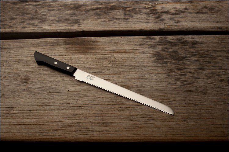 Nóż Masahiro BWH Bread 24 cm ząbkowany MBS-26 black pakkawood