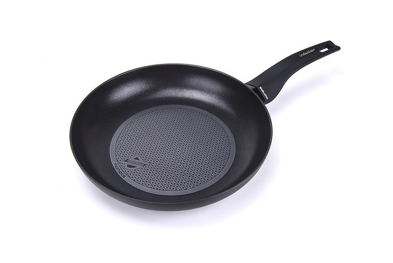 Patelnia 20 cm Nova indukcja nieprzywieralna