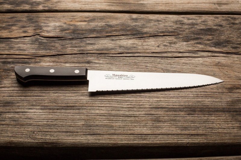 Nóż Masahiro BWH Chef Wave Edge 24 cm ząbkowany MBS-26
