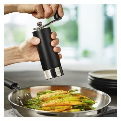 ISEN Młynek do pieprzu 18 cm czarny mat Peugeot