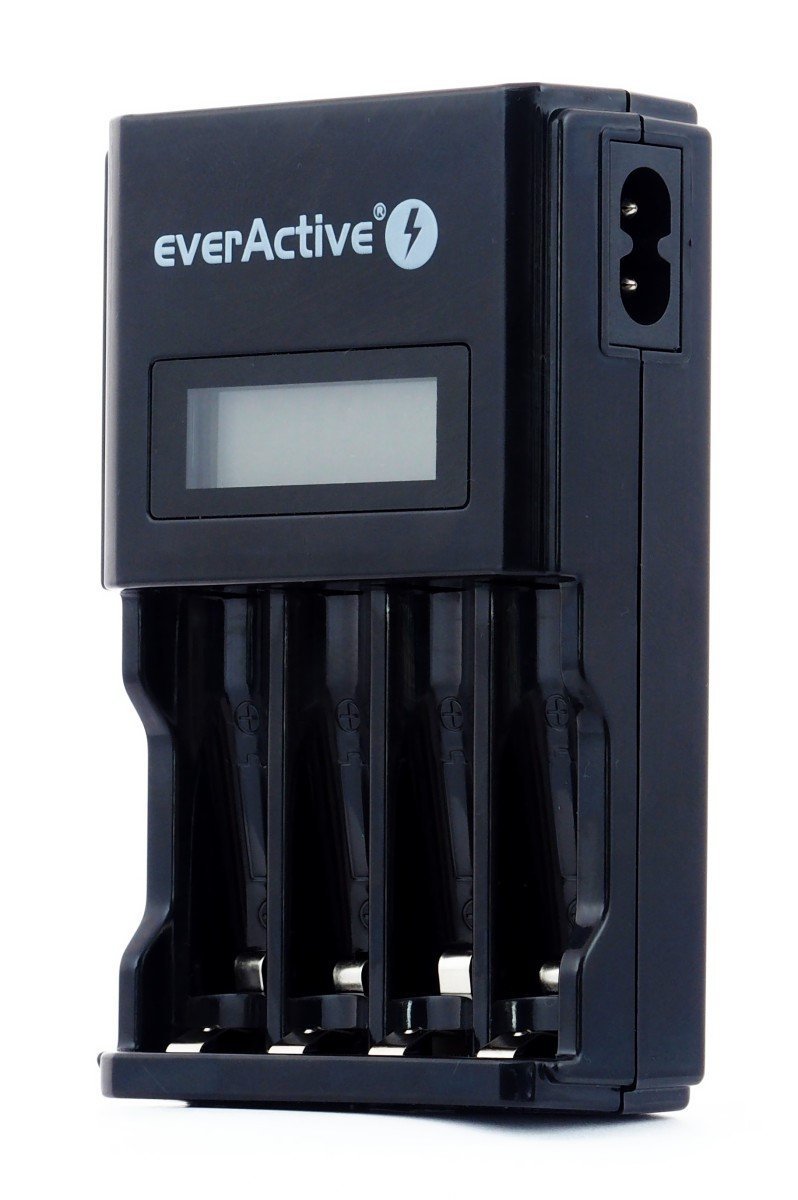 Ładowarka everActive NC450 do AA i AAA