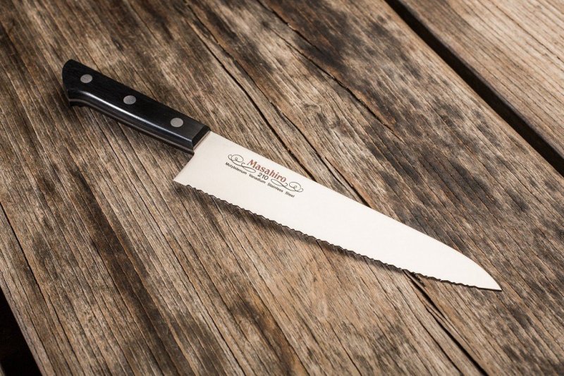 Nóż Masahiro BWH Chef Wave Edge 21 cm ząbkowany MBS-26