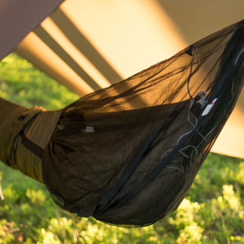 Pokrowiec Lesovik LARVA Crocodile Green