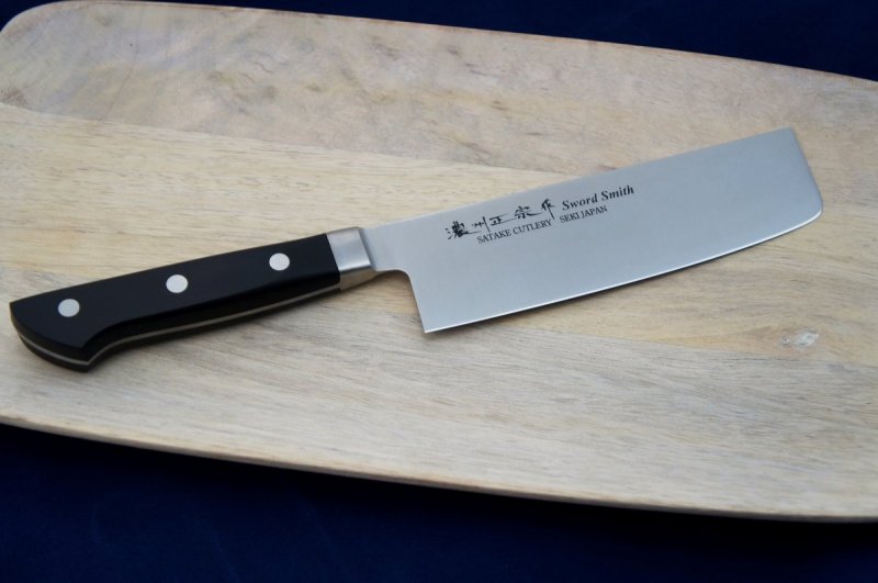 Nóż Nakiri 16 Cm Satake Satoru do krojenia warzyw
