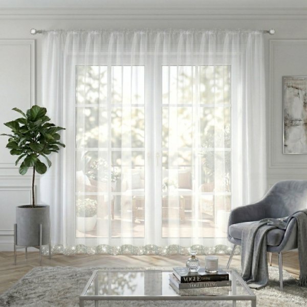 Firana Marlene w aranżacji pieknego salonu