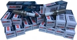 Kpl platynowych świec zapłonowych Dodge Charger 5,7 V8 2009-