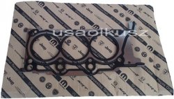 Uszczelka lewej głowicy silnika MOPAR Chrysler Town Country 3,6 V6