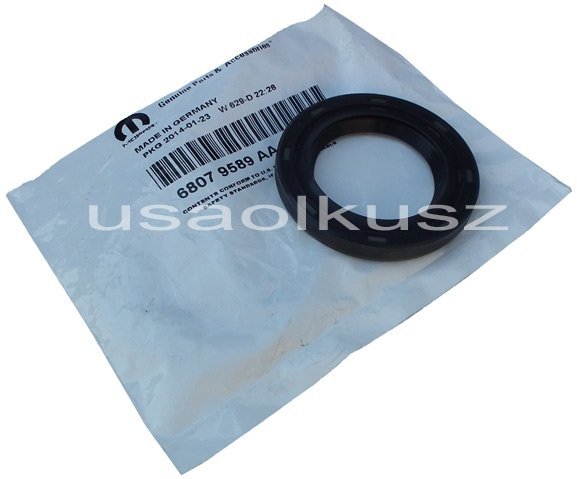 Uszczelniacz wału przód silnika MOPAR Dodge Grand Caravan 3,6 V6