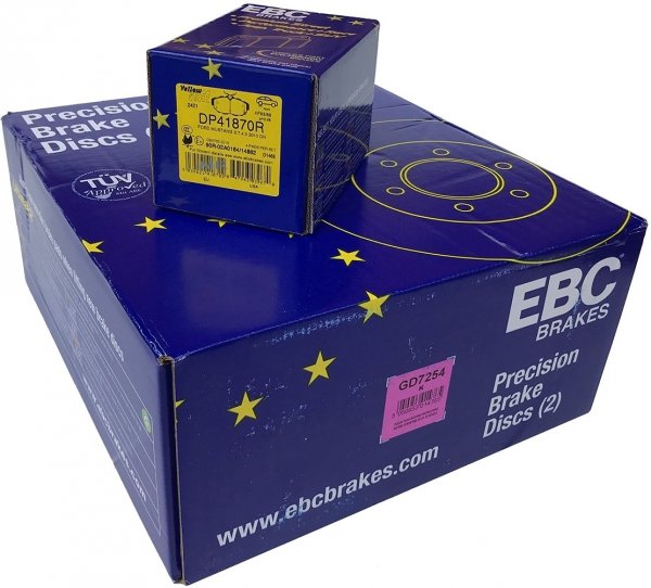 Tylne klocki YellowStuff + NAWIERCANE NACINANE tarcze hamulcowe EBC seria GD Ford Mustang 2005-2014