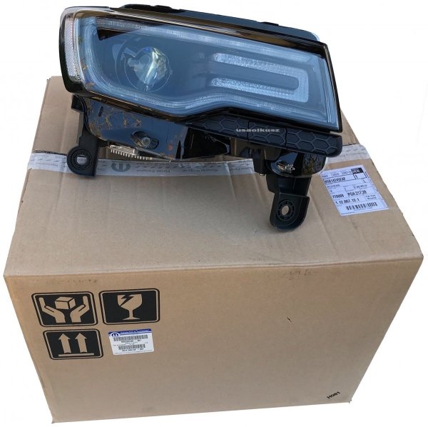 Reflektor prawy europa bi-xenon MOPAR Jeep Grand Cherokee SRT 2014-2016