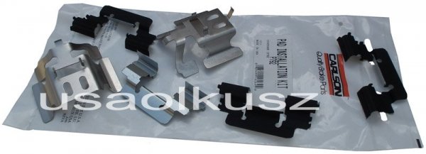Zestaw montażowy tylnych klocków D792 Cadillac DeVille 2000-2005
