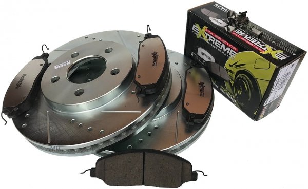 Przednie klocki Z26 + WIERCONE tarcze hamulcowe 293mm POWERSTOP Ford Mustang 2005-2010