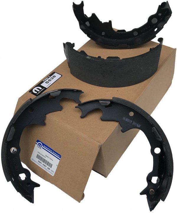 Szczęki hamulcowe 9'' MOPAR Jeep Comanche MJ 1990-