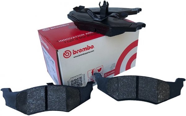 Klocki hamulcowe tylne BREMBO Plymouth Breeze