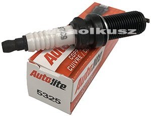Świeca zapłonowa Dodge Charger 5,7 V8 Hemi 09-