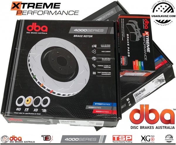 Przednie klocki DBA Xtreme Performance + NACINANE tarcze hamulcowe 352mm DBA seria 4000 T3 Ford Mustang 2015-
