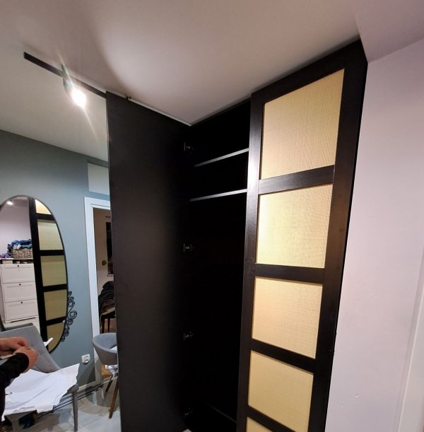 szafa-klasyczna-na wymiar-duża-przestrzen-pojemna