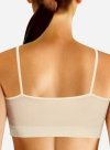 Delikatne ramiączka i miękka mikrofibra czynią z Brassiere idealny biustonosz na co dzień i do lekkiej aktywności.