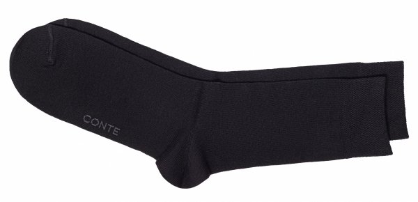 Garniturowe skarpety CONTE–czerń na każdą okazję dla eleganckiego mężczyzny 44-45