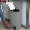 Kosz Slim Jim® Step-On 50L Resin Containers grey