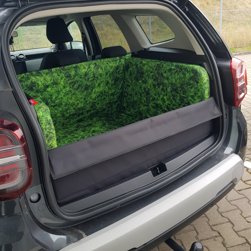 Mata samochodowa dla Psa do bagażnika Tujduch (realizacja Dacia Duster)