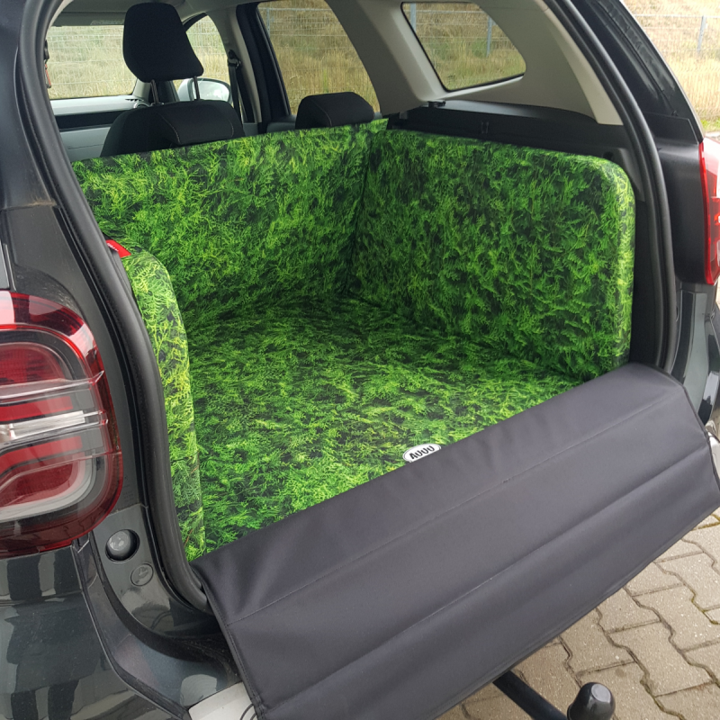 Mata samochodowa dla Psa do bagażnika Tujduch (realizacja Dacia Duster)