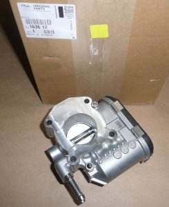 ORIGINAL Drosselklappe Citroen Peugeot C1 107 1.0 VTI 163617