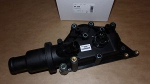 Thermostatgehäuse Renault  CLIO III,KANGOO 1.4 , 8200561434