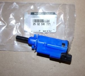 ORIGINAL Renault Dacia Schalter Kupplungsbetätigung CLIO 4 MASTER 3 , 253251679R