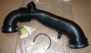Original Turboschlauch Ladeluftschlauch Renault ESPACE IV VEL SATIS 3.0 DCI 8200205168