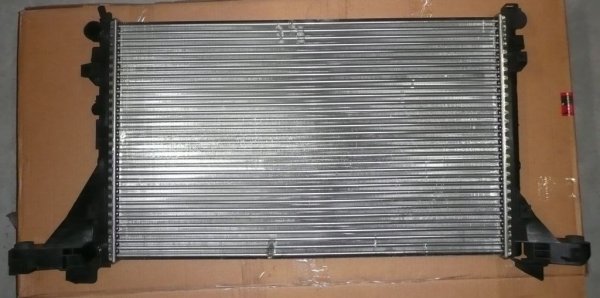 Original Wasserkühler Renault  Master III Movano 2.3 dCi , 214101169R , 2140000Q2E , 701952