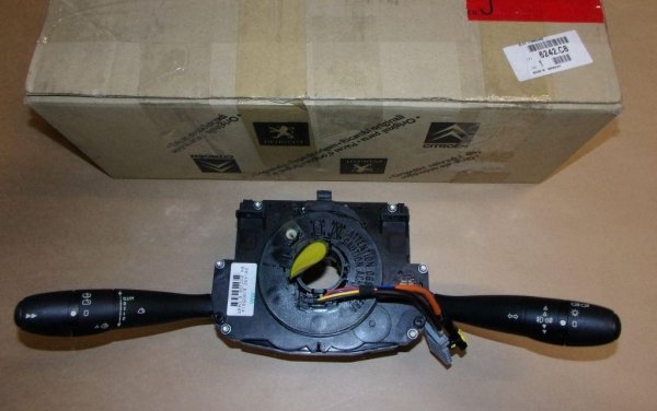6242C8 Neu Autoteile  Original 