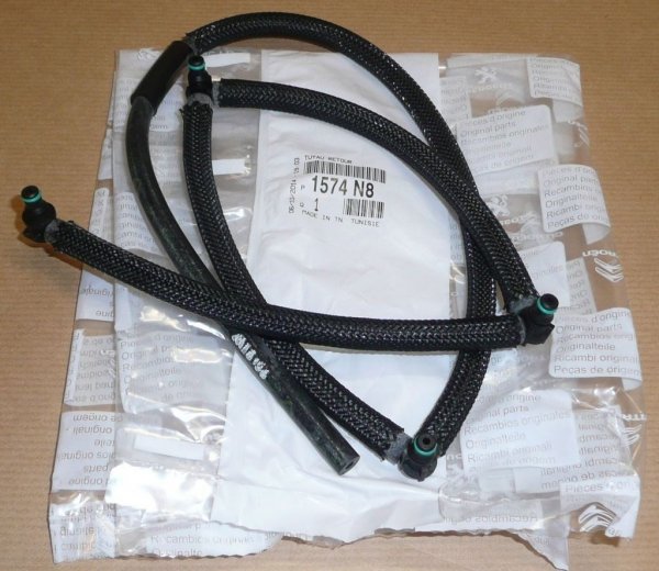 ORIGINAL Schlauch Kraftstoffleitung Kraftstoffschlauch CITROEN PEUGEOT 1.4 HDI 1574N8
