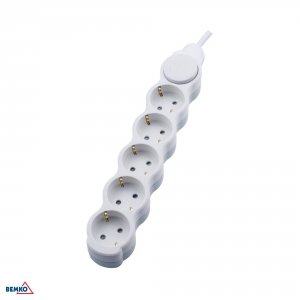 PRZEDŁUŻACZ NA SCHUKO 5X 2P+Z+WYŁ. 1.5MM X 5.0M