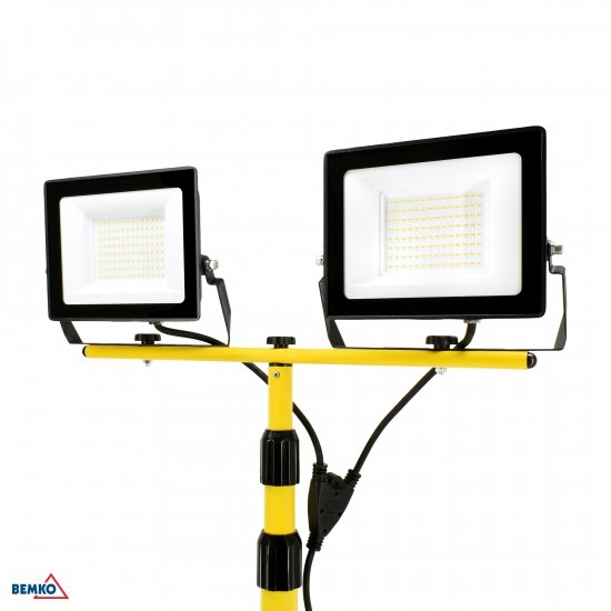 STATYW PODWÓJNY Z NAŚWIETLACZEM 2x50W 4000K IP65