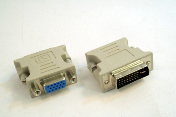 Gembird Adapter DVI-&gt;VGA (24M/15 F)