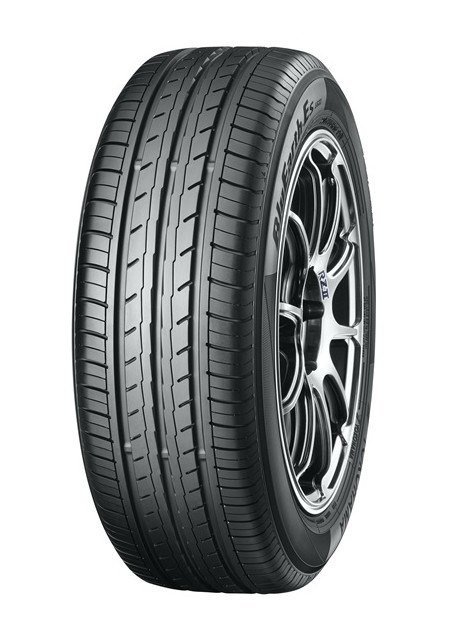 Opona osobowa R2457 BluEarth-ES ES32 YOKOHAMA Letnia, etykiety: opory toczenia - C, przyczepność na mokrej nawierzchni - B, hała