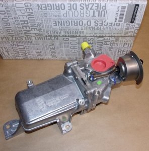 ORIGINAL Echangeur de chaleur radiateur vanne EGR  Renault Trafic III Scenic Megane IV 1.6 dCi , 147357086R