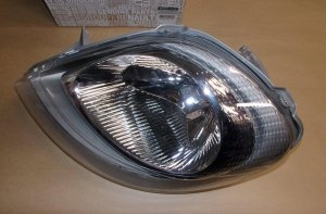 Original  Projecteur Renault Trafic II gauche ,  7700311371