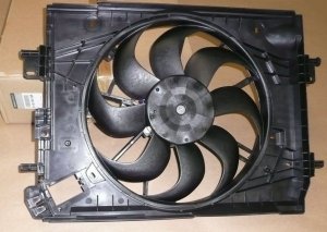 Moteur de ventilateur de refroidissement d'origine Renault Clio 12-, 214818009R