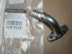 Original  Conduit de lubrification de la turbine Renault Megane III 1.5 dCi , 8200779376