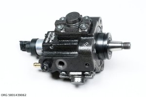 $ Original  POMPE Ŕ HAUTE PRESSION FIAT 2.3JTD IVECO, 5801439062