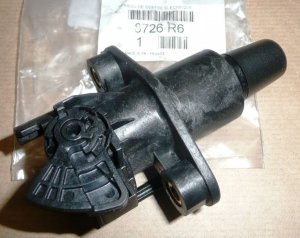 $ Moteur de verrouillage de hayon d'origine Citroën Peugeot 107 C1 AYGO, 8726R6, 8726.R6