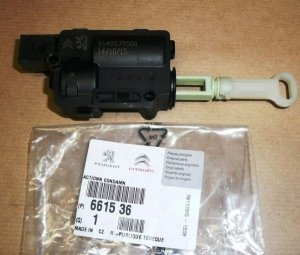 Original ACTIONNEUR DE PORTE COULISSANTE PEUGEOT 1007 gauche ou droit , 661536 , 6615.36