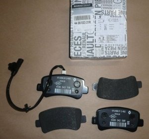 $ Original Plaquettes de frein + câble de contact d'avertissement Renault Master III arrière 128mm , 440603321R