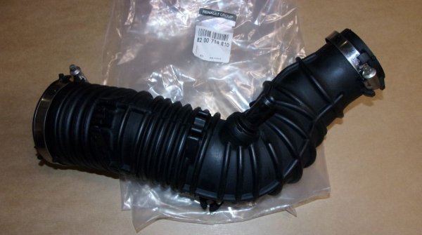 Original  Conduit d'air de suralimentation Renault Laguna III 2.0 DCI , 8200714810