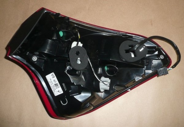 Original  LAMPE FEU ARRIERE GAUCHE pour CITROËN DS5 2011-15 , 9803167880