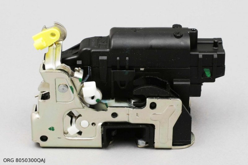 Original  CASSETTE DE PORTE Renault MASTER 01- AVANT GAUCHE, 8050300QAJ