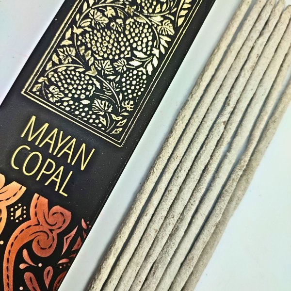 Kadzidełka Banjara Copal - ciepły, żywiczny zapach kopalu, kadzidła do medytacji i relaksu.