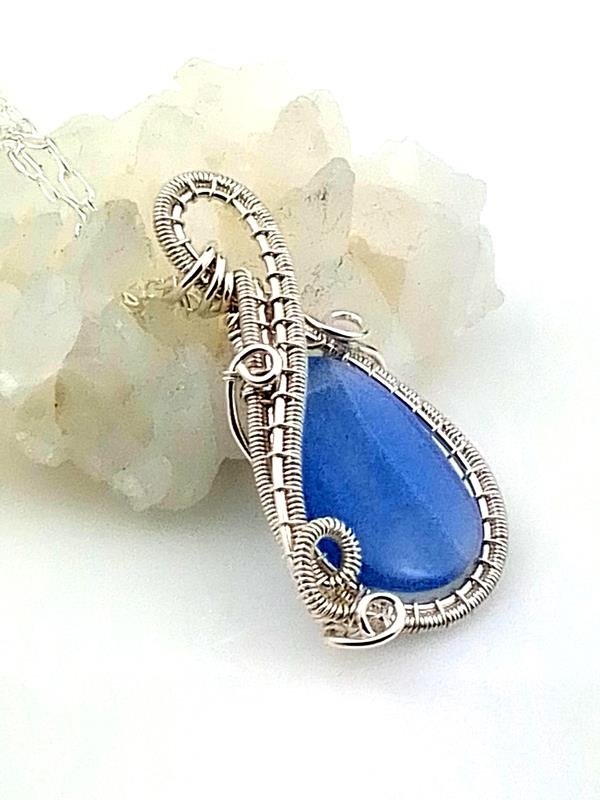 Damska zawieszka ze srebra Ag999 z agatem na łańcuszku próby Ag925